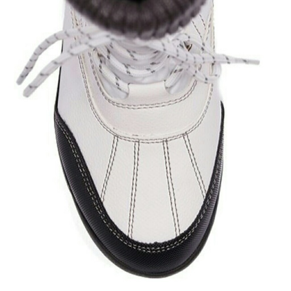 NWOT Cougar waterproof winter boots 8 - Picture 4 of 4